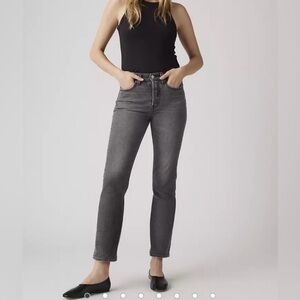 Levi’s Wedgie Straight Ankle Women’s Jeans, size 25